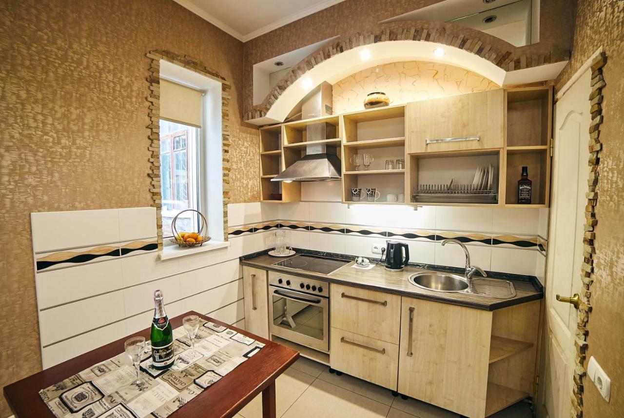 Center Сozy Apartment Vinița Exterior foto